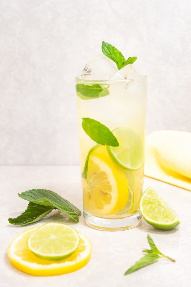 juliet-frias-WDgN0XclV_w-unsplash Sommercocktail